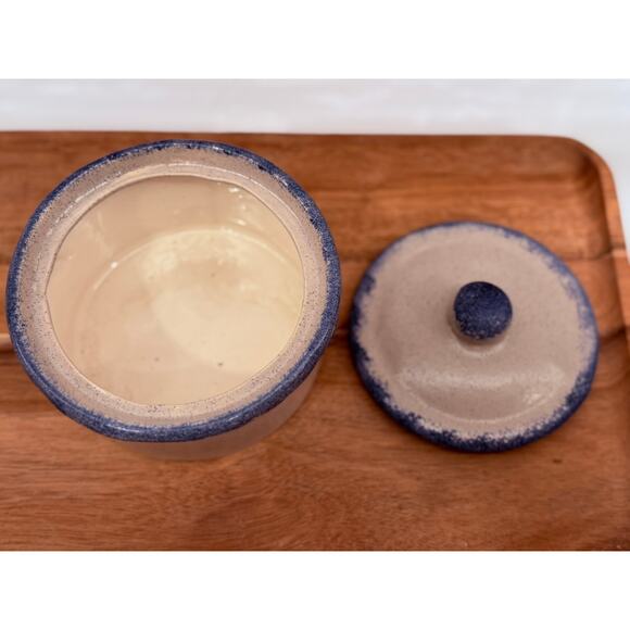 Apple Pottery Crock Small with Lid Country Apples - Picture 5 of 8